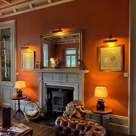 The Falcondale At Lampeter Bagian luar foto