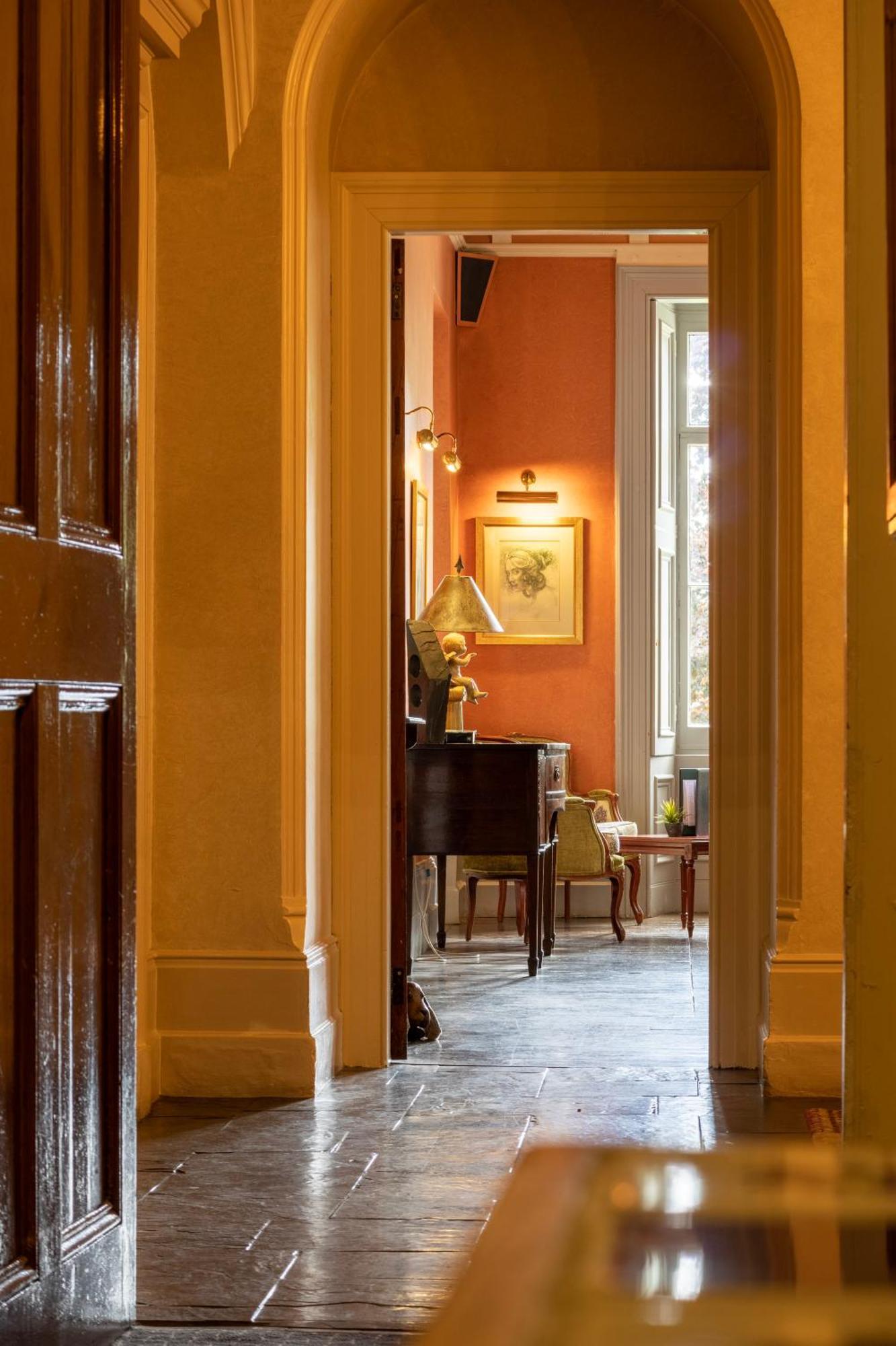 The Falcondale At Lampeter Bagian luar foto