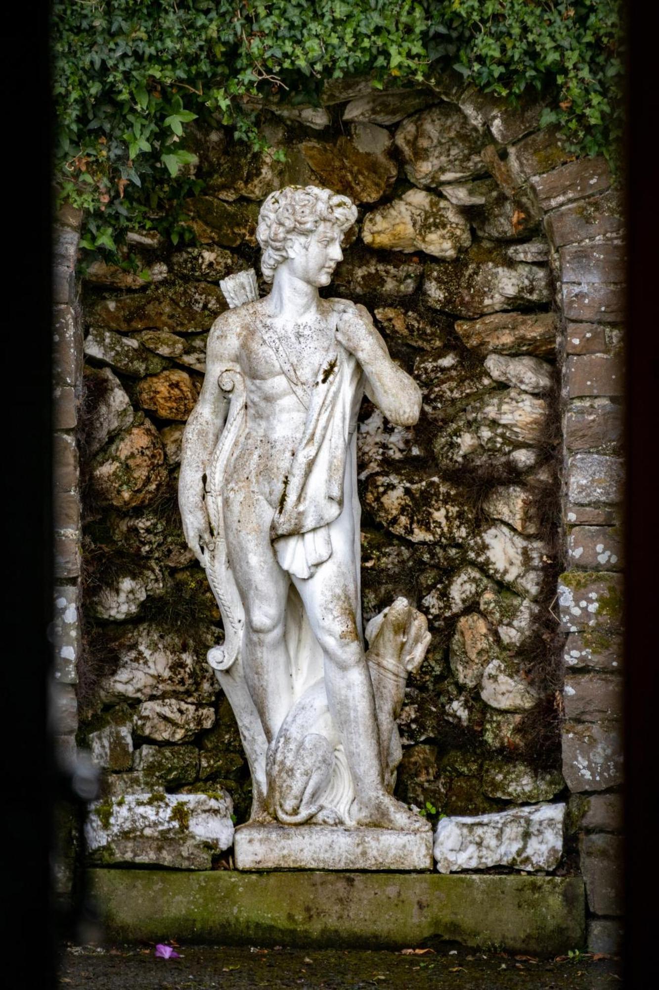 The Falcondale At Lampeter Bagian luar foto