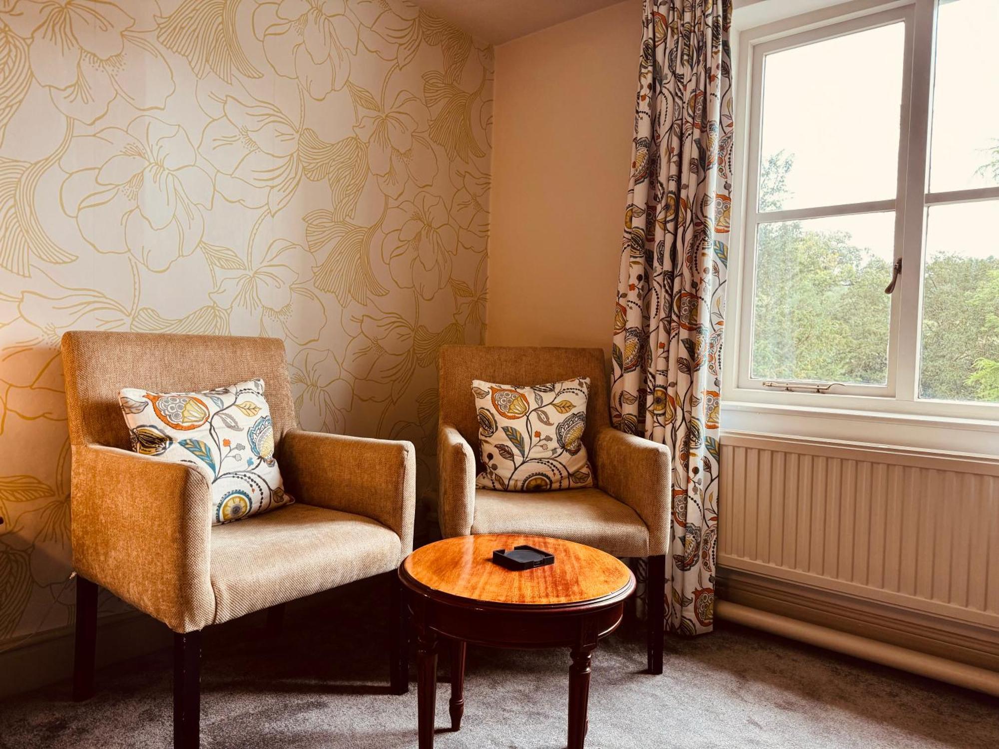 The Falcondale At Lampeter Ruang foto