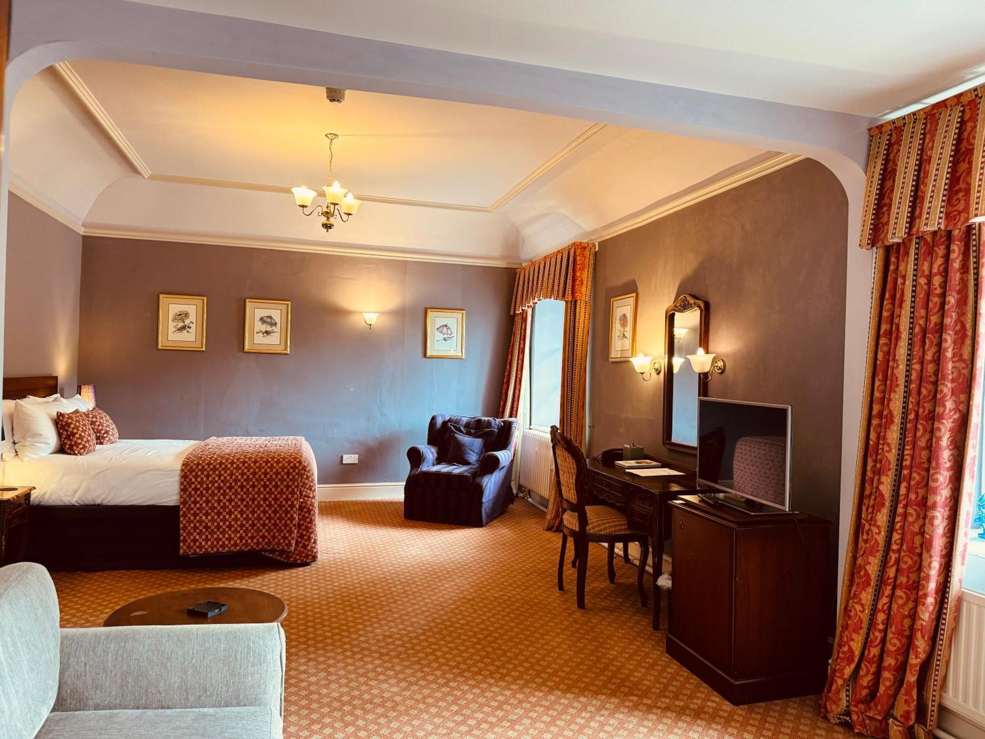 The Falcondale At Lampeter Ruang foto