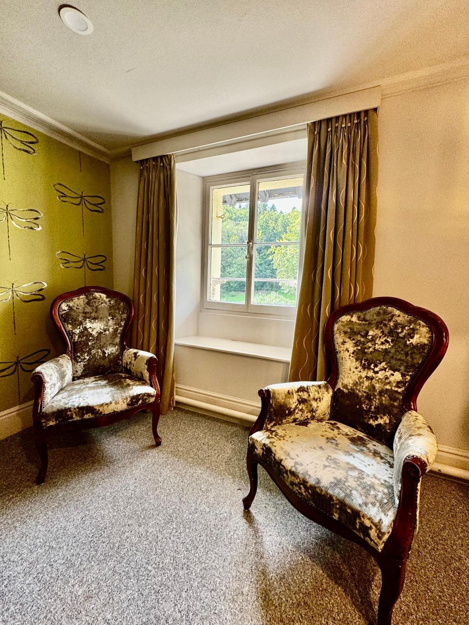 The Falcondale At Lampeter Ruang foto