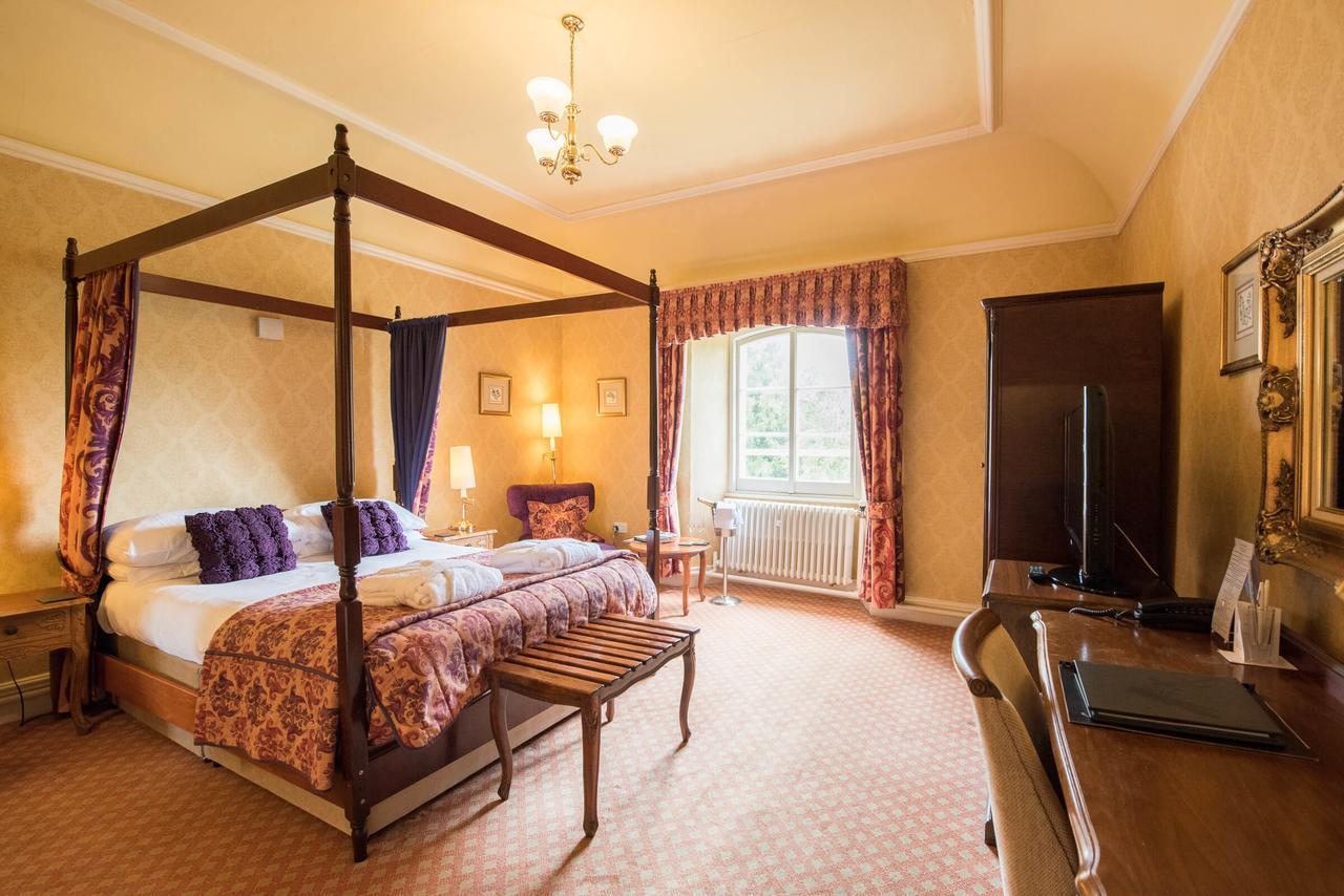 The Falcondale At Lampeter Bagian luar foto